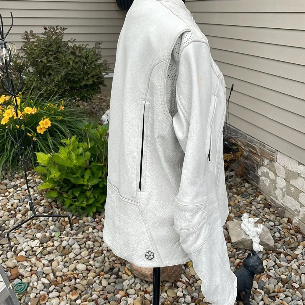 Women’s size extra large leather riding jacket with removable quilted shell - Picture 5 of 15